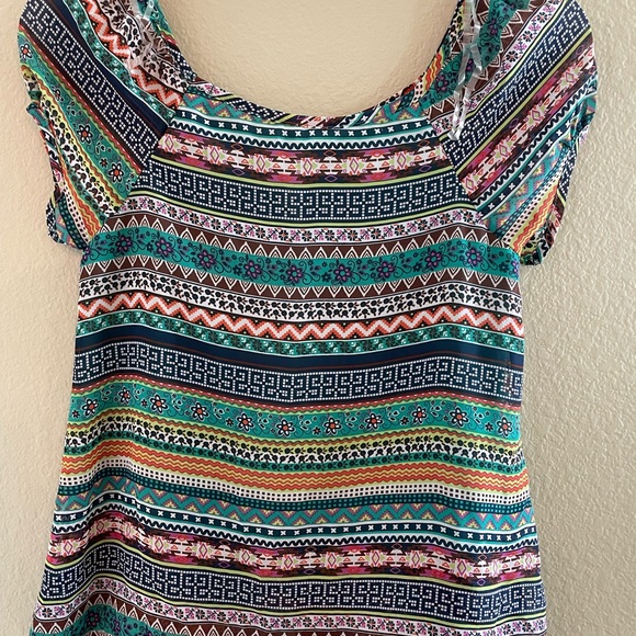 never worn cute blouse for kids - Picture 2 of 2